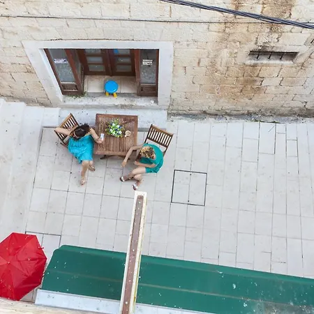 Carolija Apartmán *