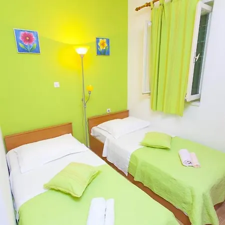Apartmán Carolija *